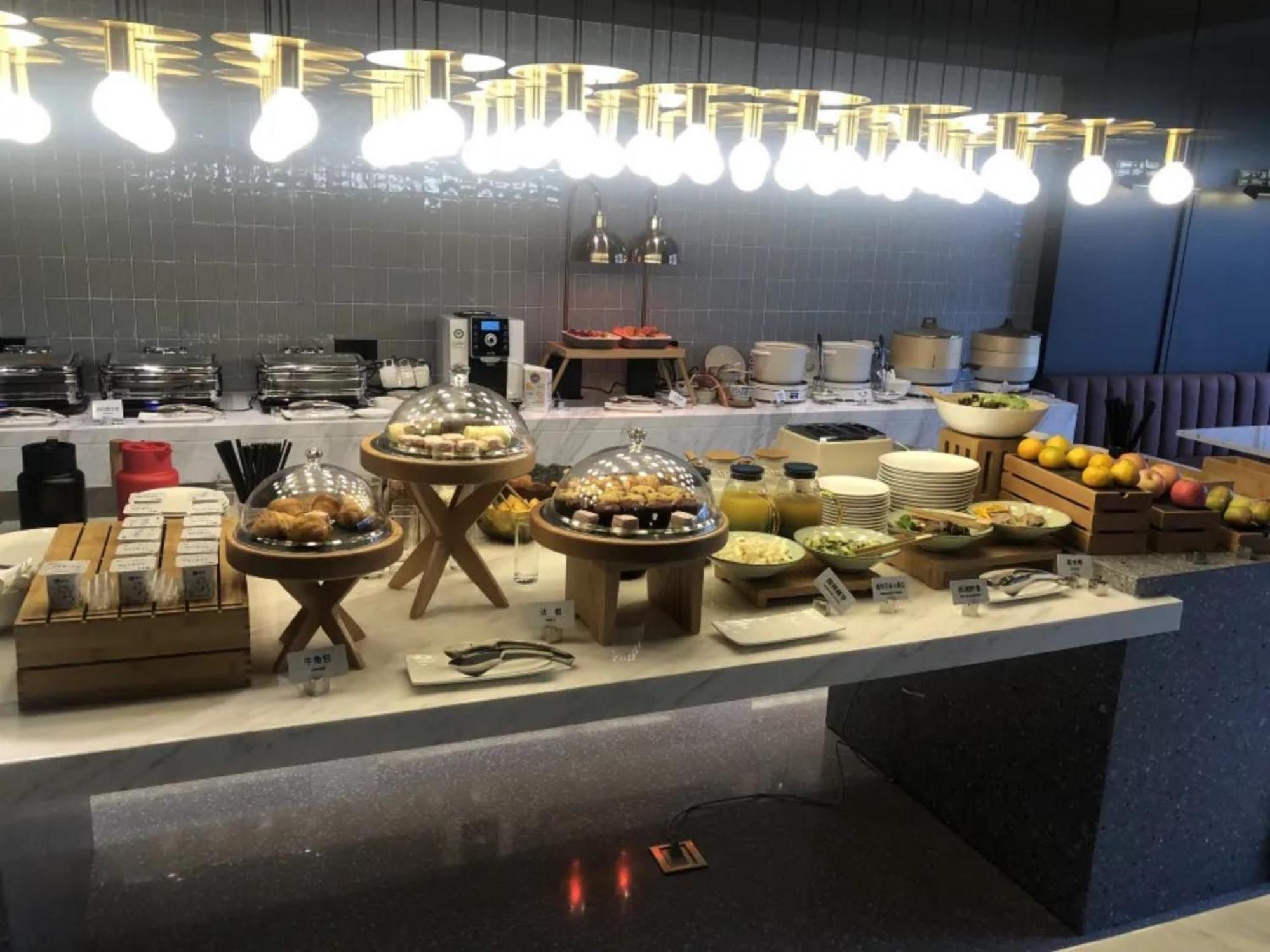 Atour Hotel Shanghai Caohejing エクステリア 写真
